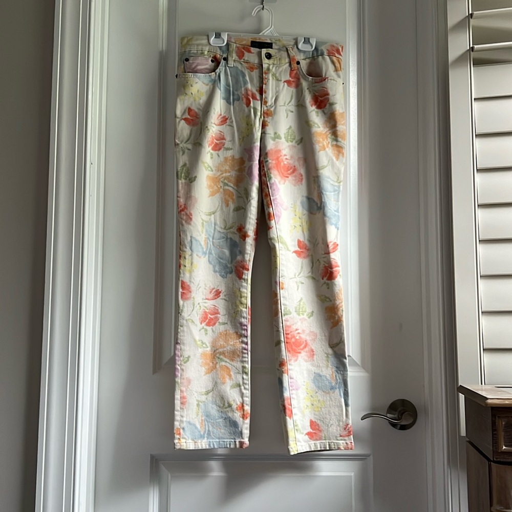Ralph Lauren flowered jeans size 6, preowned